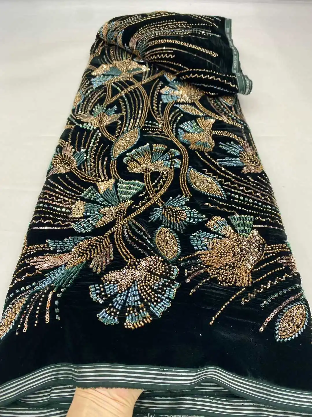 

Элитная африканская бархатная кружевная ткань с бисером и пайетками 2026: Высококачественная вышитая тесьма для нигерийских праздничных платьев, 5 ярдов