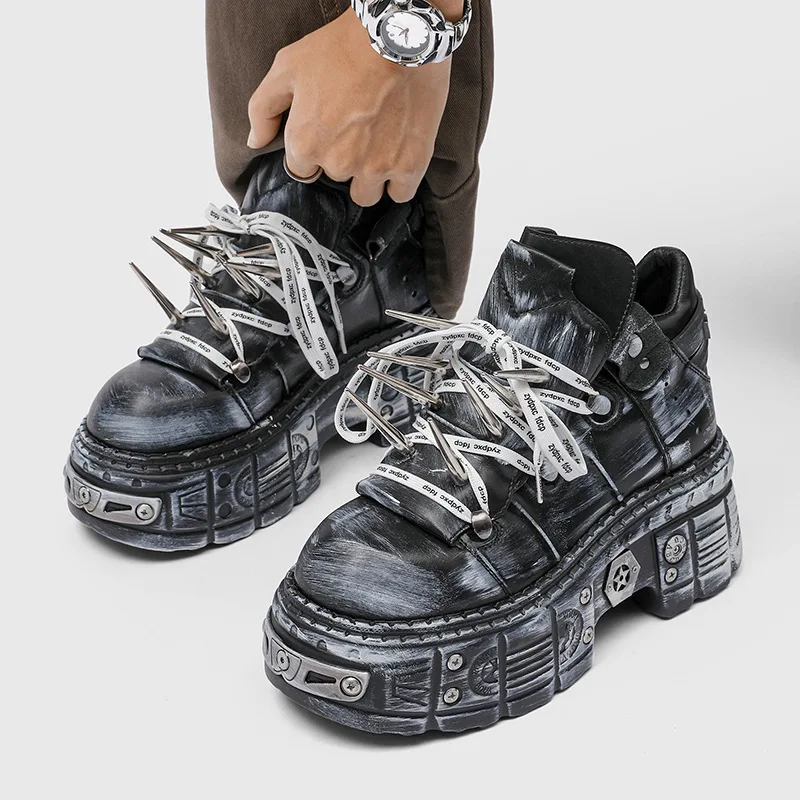 Big-head Boot Men's Trendy Lace-up Punk Fashion Thick Soled Men High Top Short Motorcycle Boots Retro Metal Design Men Sneakers