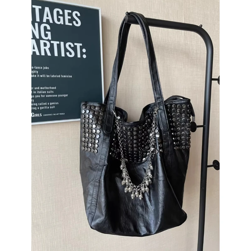 

High QualityY2K Large Capacity Tote Bag Casual Women Handbag and Purse Lady Vintag Soft Pu Leather Rivet Shoulder Bags