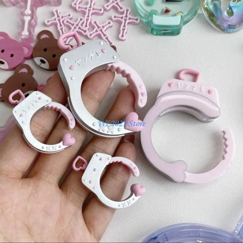 

G5GC DIY Glossy Love Heart Handcuff Keychain Necklace Mould Resin Epoxy Jewelry