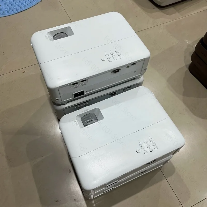 Used ViewSonic PX701-4K/PX748-4K Projector 4K 3200/4000 Lumens Home Office Game