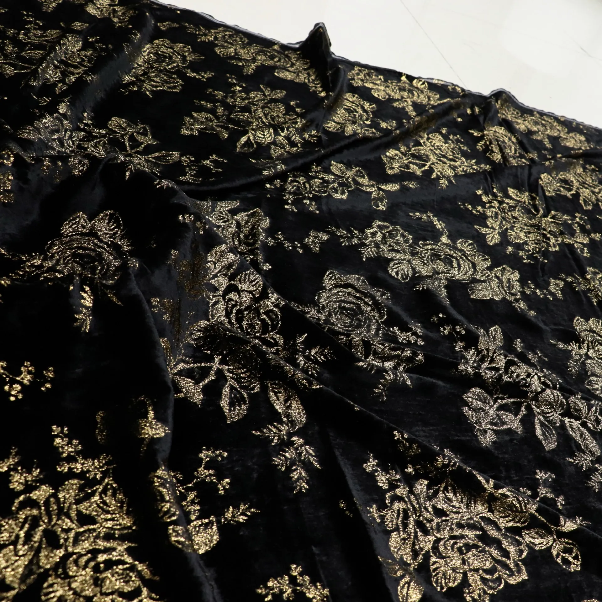 High Quality Rayon Silk Velvet Fabric Women's Dress Velvet Silk Black Golden Floral Cloth DIY Sewing Garment Cloth