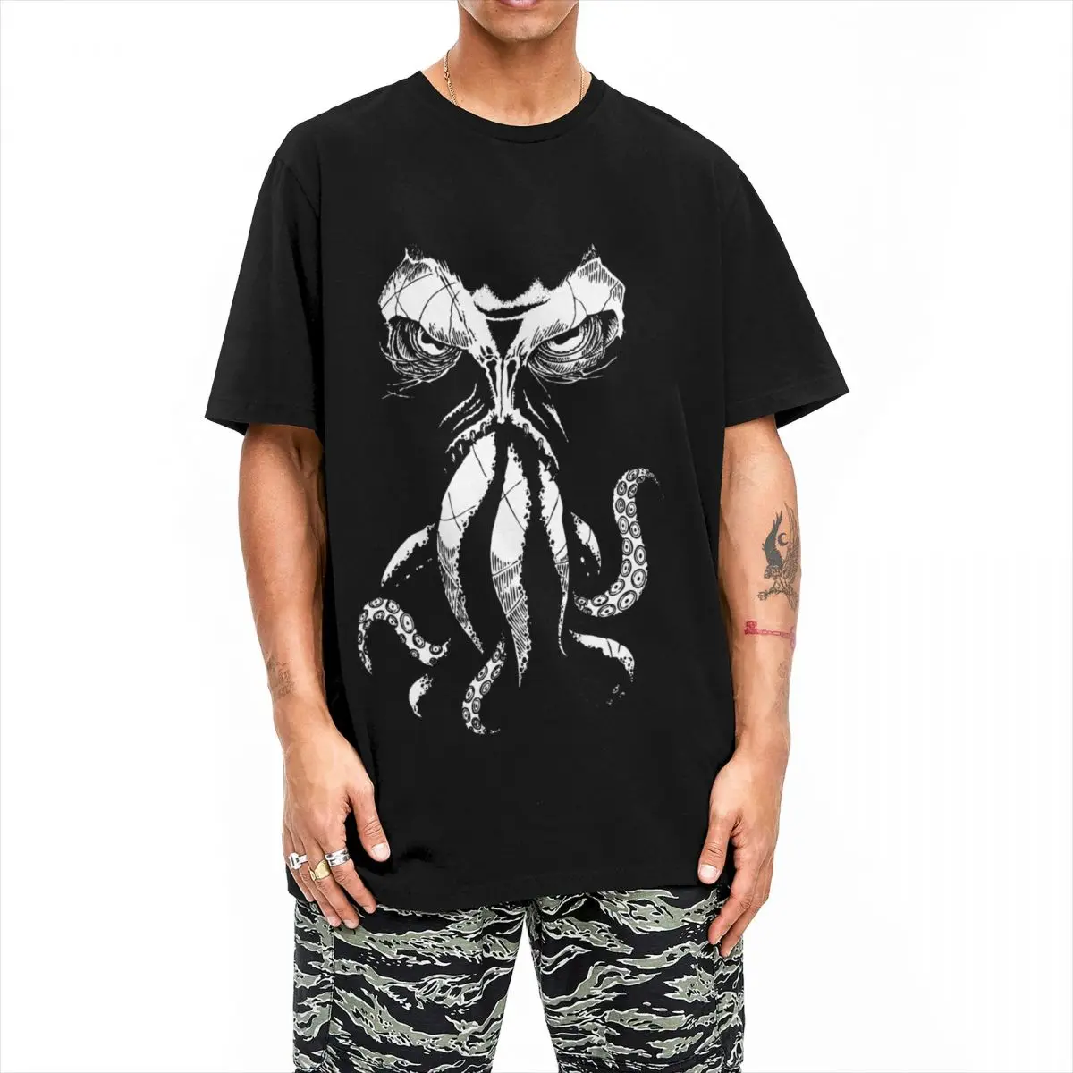 Men Women's T-Shirts Cthulhu Wakes Creative Pure Cotton Tees Lovecraft Horror Necronomicon Chthulu T Shirt O Neck Tops Summer