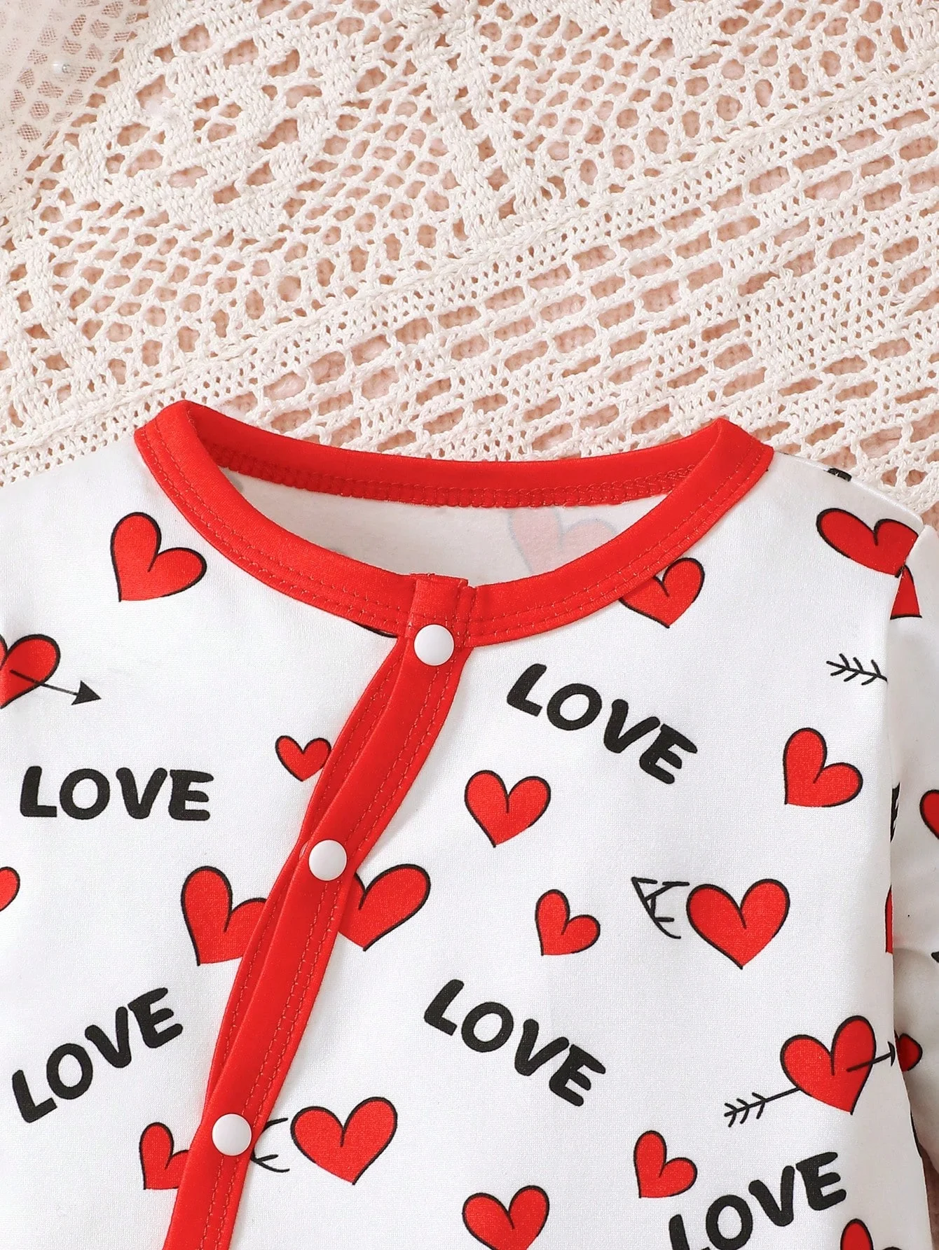 Winter  0-1  Years  Old   Little  Peach   Heart  Print   Long  Sleeved Jumpsuit
