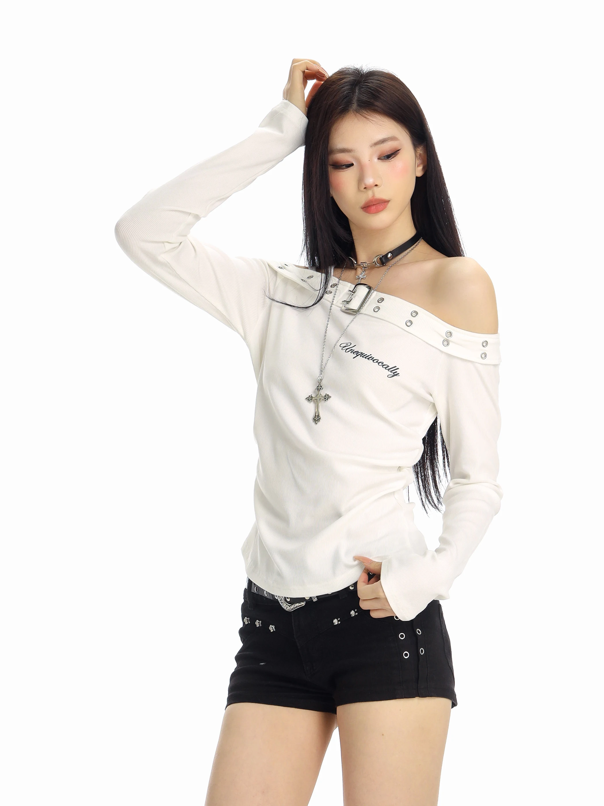 

Sexy ort Svel One-oulder Long-Sve Slimming Beer Captain American Pure Desire Sle Retro Cotton Blend T-irt