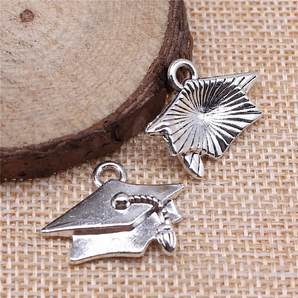 WYSIWYG 10pcs Charms Graduation Bachelor Cap 20x25mm Antique Silver Color Pendants DIYCrafts Making Finding Handmade Jewelry