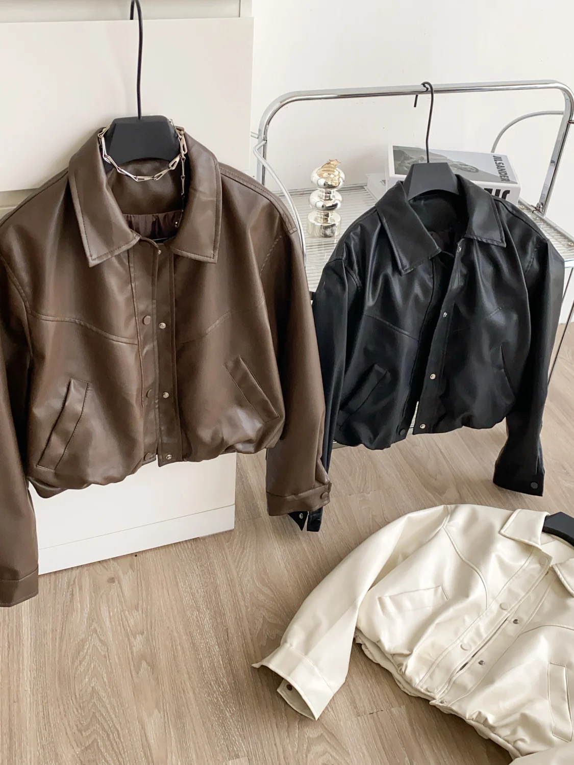 Casual Loose Women's Jaet ort Svel Stand Collar Slim Fit Faionable Leather Coat for Small Stature Autumn 2025
