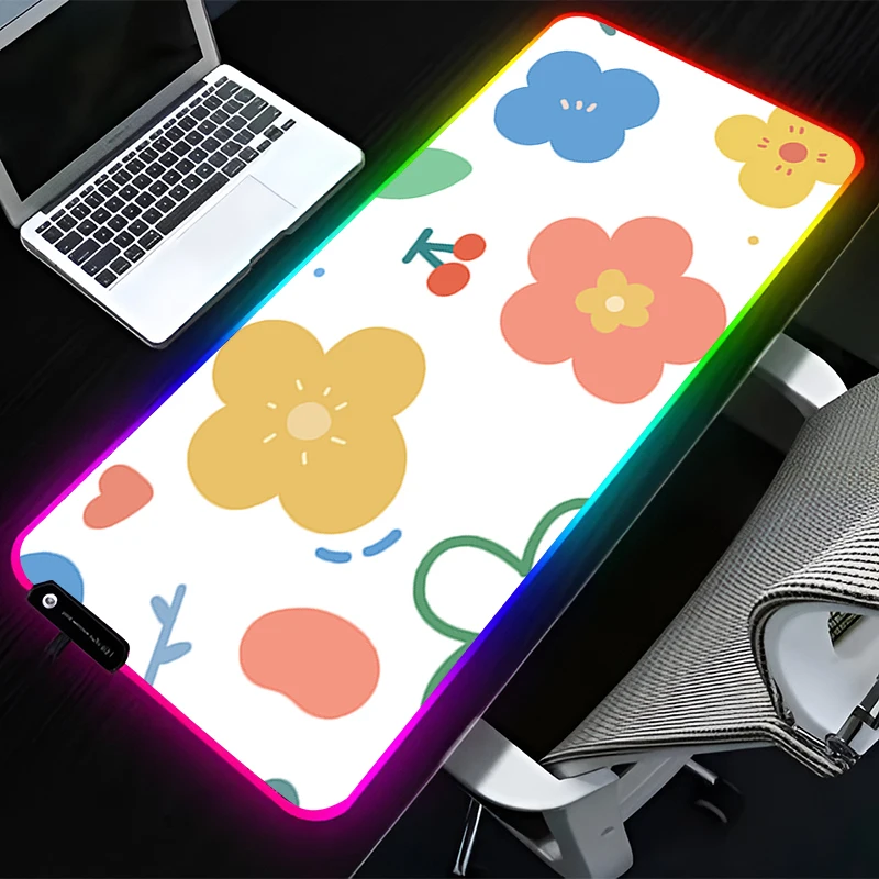 

RGB LED Mouse Pad Rubber Mousepad Computer Gaming Accessories Keyboard Pad Office Non Slip Vintage Flower Pattern Desk Mouse Mat