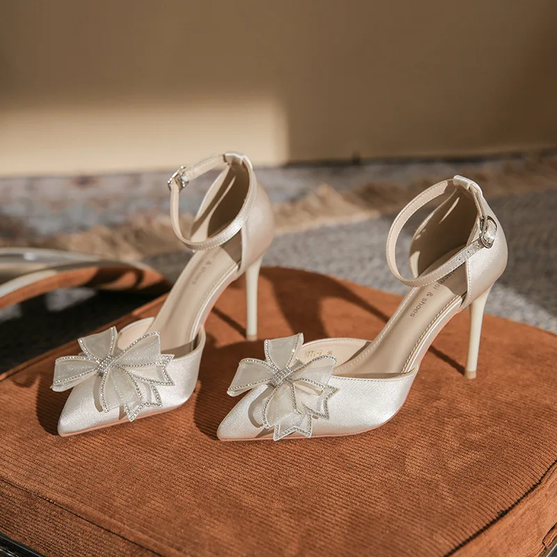 

High heels female light mature temperament rhinestone bow single shoe one-line buckle hollow sandals female