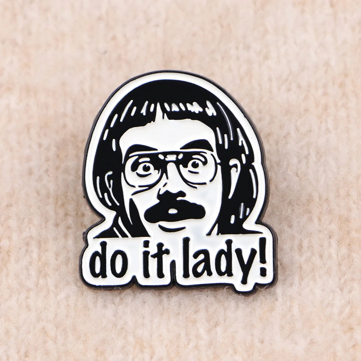 مضحك "افعل ذلك!" المينا دبوس ريترو بروش الصنوبر التلبيب شارة بدبابيس على ظهره الملابس والاكسسوارات الأزياء والمجوهرات أصدقاء الهدايا #3