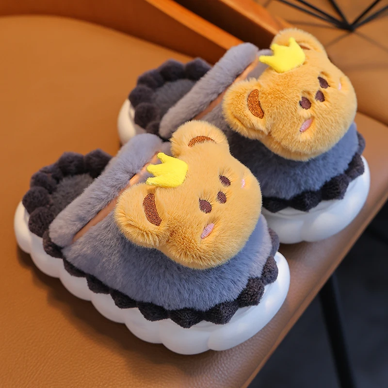 2024 New Winter Children\'s Fluffy Slippers Cute Little Bear Non-slip Soft Slides Boys Warm Indoor Mule Kids Home Cotton Shoes