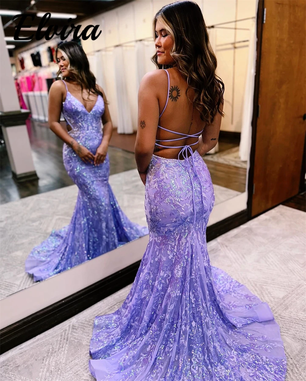 Customized Exquisite Pleats V-Neck Sequined Lace Mermaid Women Prom Dresses Spaghetti Strap Floor-Length Court Train Evening Gow