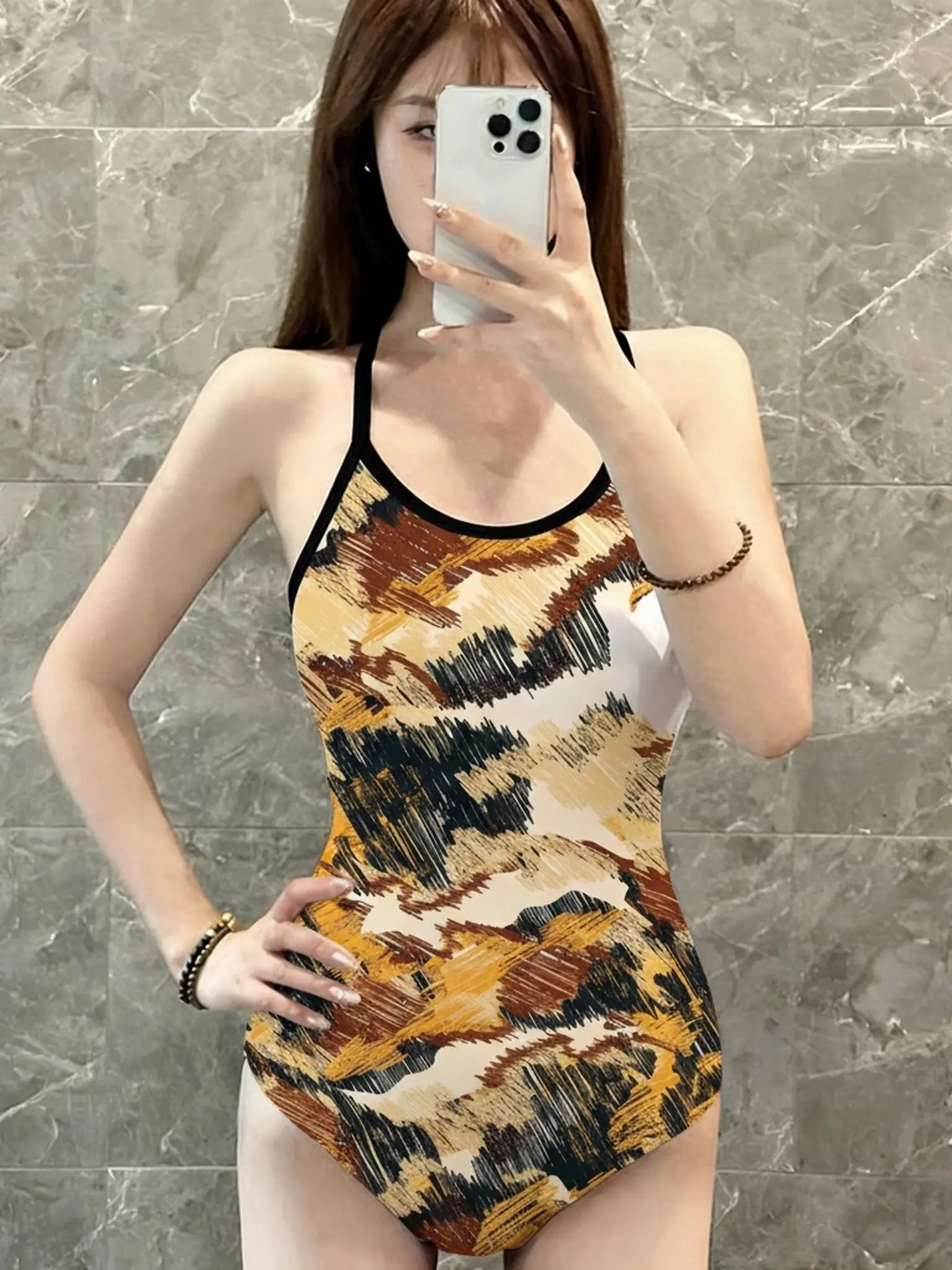 

Ele One-Piece Swimsuit Women's New Caramel Ink Print e Slimming Swimming Club Low Cut Cetitive Swimming Suit