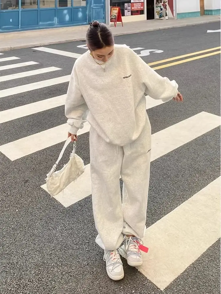 

Hong Kong Sle Loose Fit Sportswear Set plus Size Autumn Hoodie And Long Pants Faion Casual Two-Piece Women's Outfit