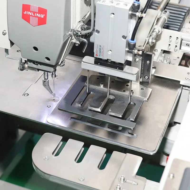 Fully automatic computer curtain pleating sewing machine fabric curtain making equipment Han pleating