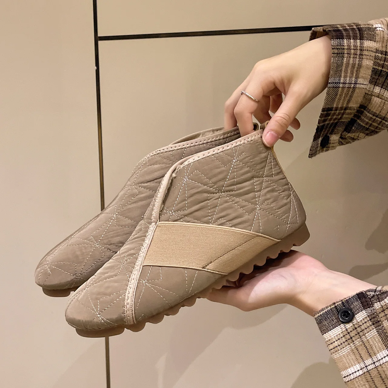 

Winter Flat Ankle Boots Vintage Fashion Women's Snow Boots Waterproof Warm Suede Warm Plush Fashion Women's Casual Cotton Boots