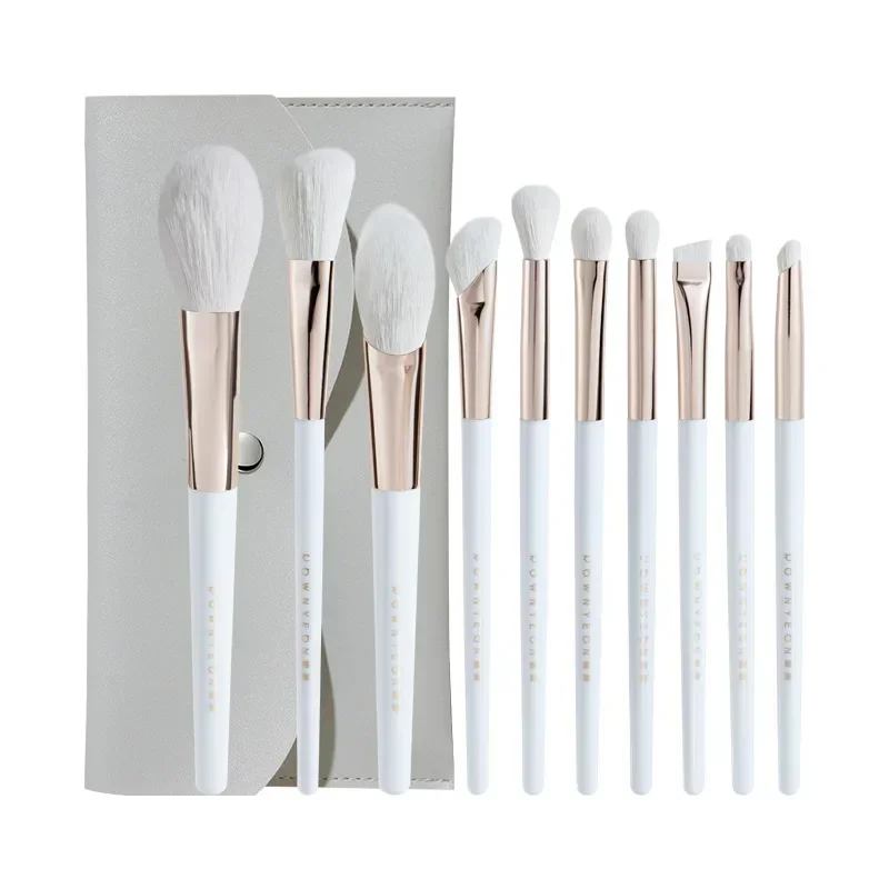 10Pcs Portable Makeup Brush Set Fiber Hair Cover Brush Powder Dispersal Repair Brush Injection Molding Beauty Makeup Tool