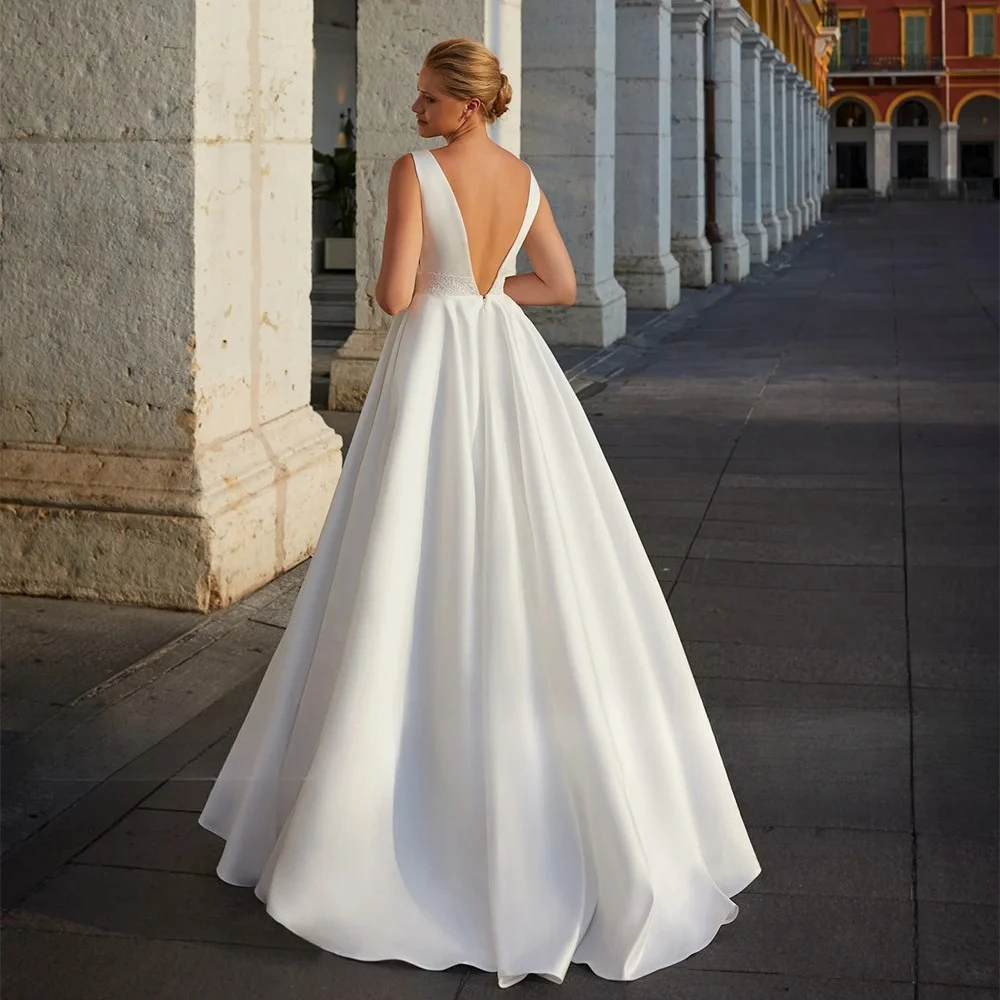 Modern Wedding Dress V Neck Sleeveless Beading Sashes Backless Zipper Up A Line Satin Bridal Gown Pocket Woman Bride Dresses
