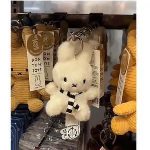 Cartoon Plüschpuppe Schwarz -weißer Schlüsselbund, gestreifte Schal, wunderschöner Kaninchenanhänger, Bag -Accessoires, Geschenke 8 Hauptverkaufskabelpuppe - №7