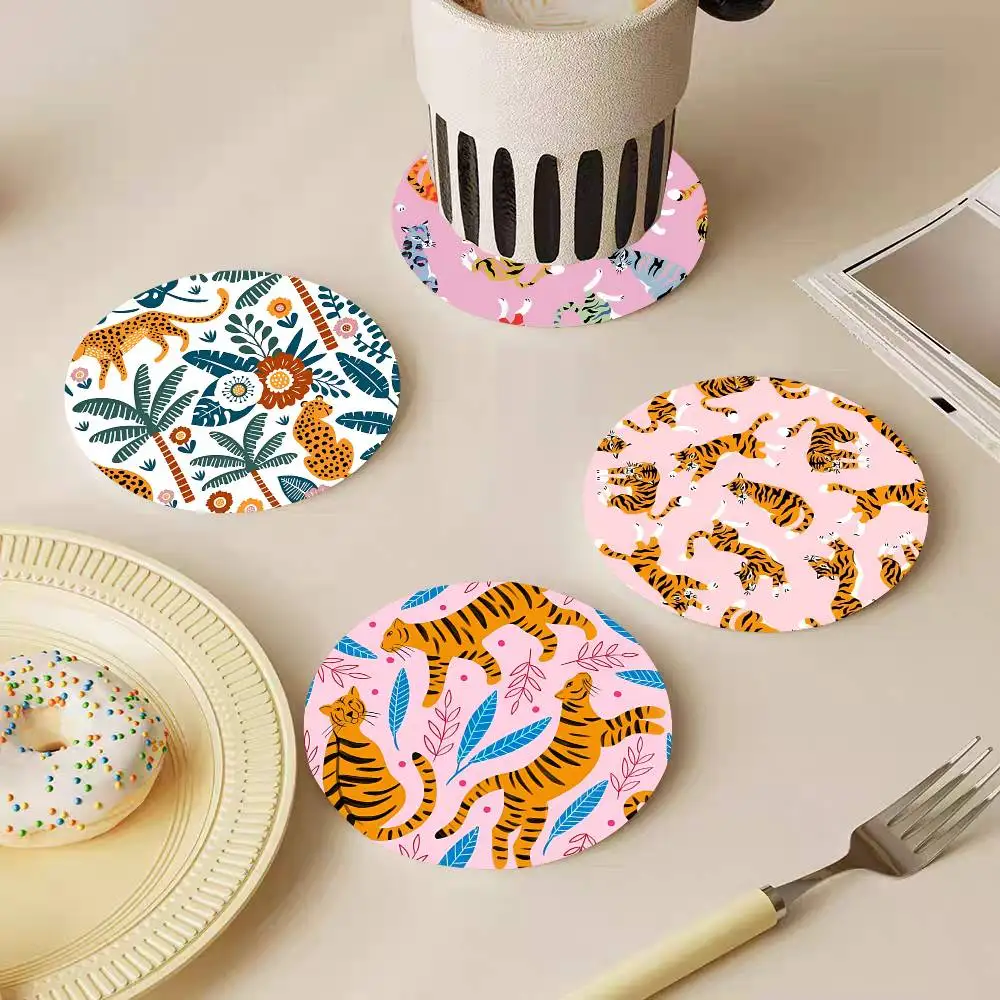 Animal Style Tiger Wooden Coasters Heat-resistant And Non-slip Suitable For Restaurants And Cafes And Make Great Holiday Gifts