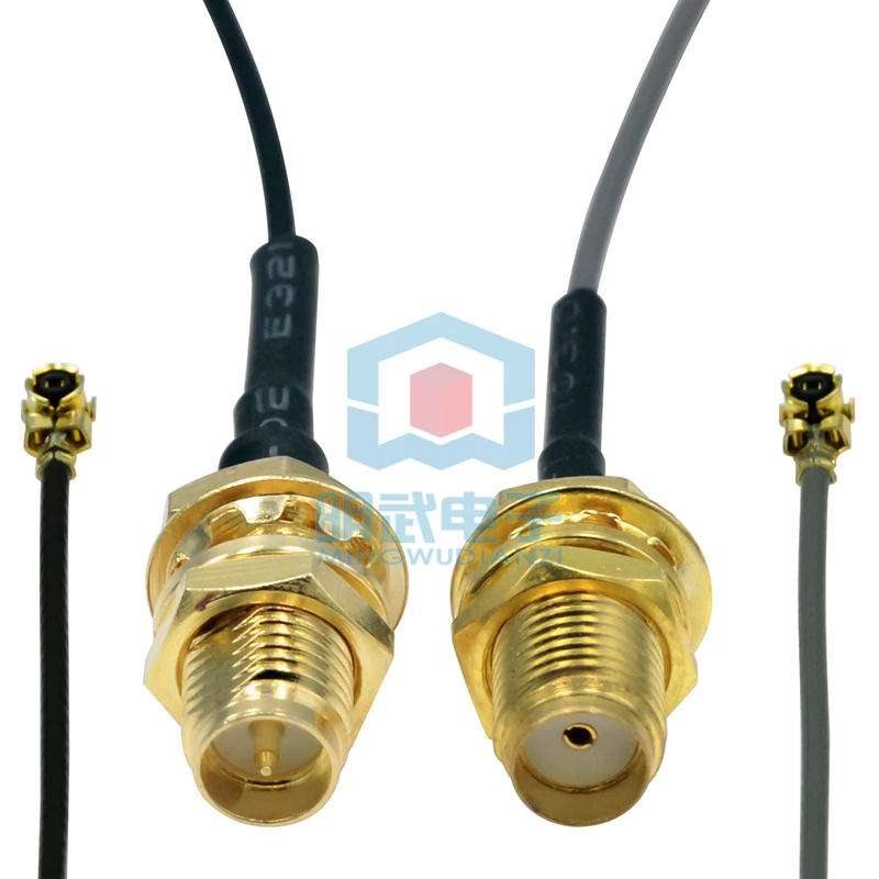 A base fêmea IPEX SAM pode ser conectada à pequena antena masculina de pimenta