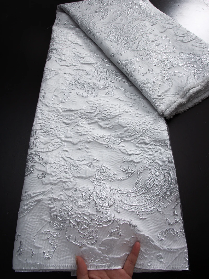 Kalume Latest 2025 Nigerian Jacquard Lace Damask Lace Fabric African Brocade Lace Fabric Sew Luxury Party Dresse For Women view 5