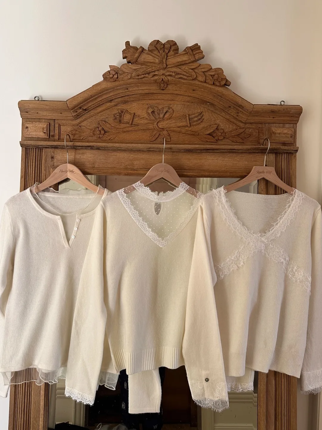 

ReallyWhy Full Wool Lace Polka Dot Vintage Girls Sweater Soft French Sle Long Sve Inner Wear for Teenage Girls