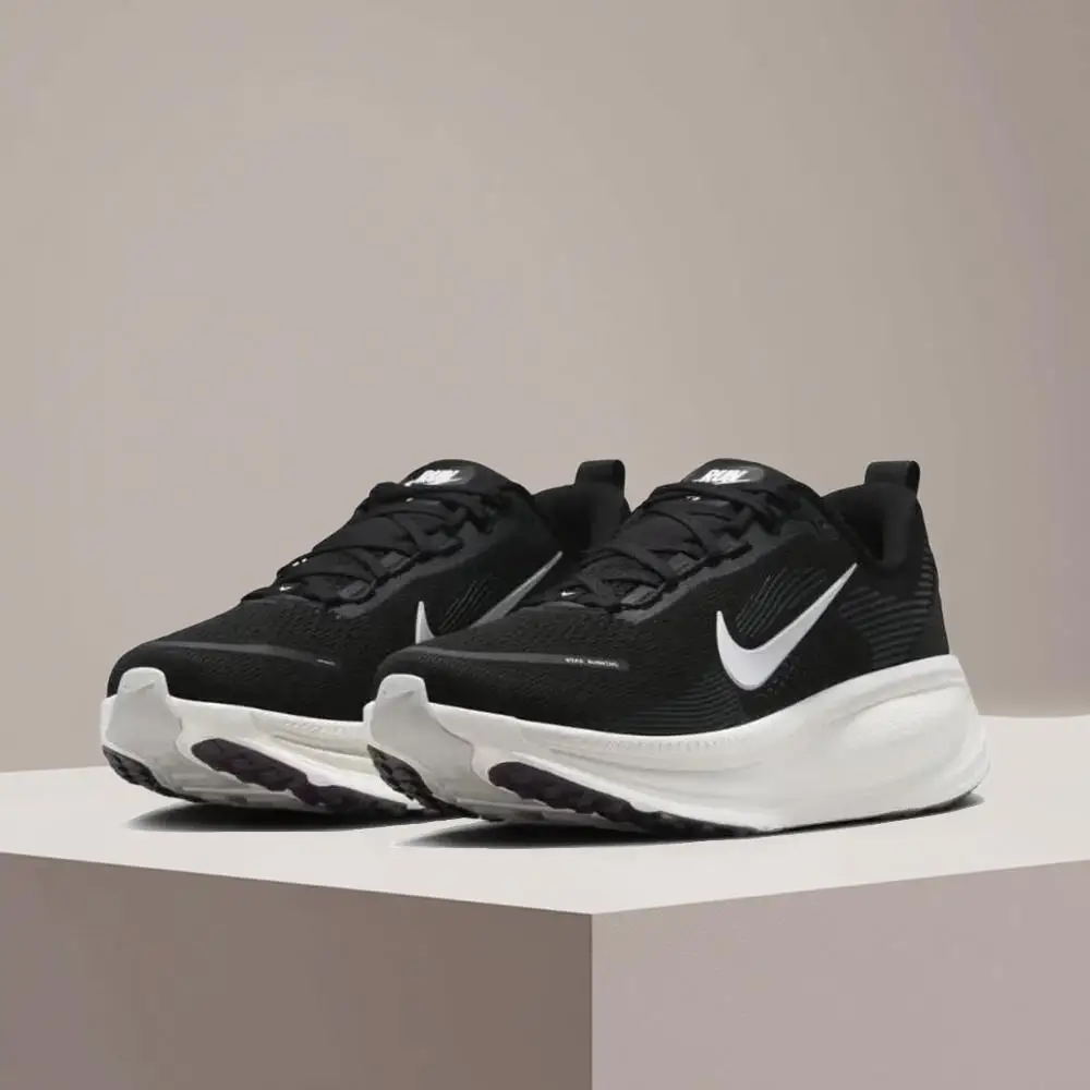 Nike VOMERO 18 Men's: Comfortable, breathable, slip-resistant, stylish, versatile, and durable running shoes HM6803-007