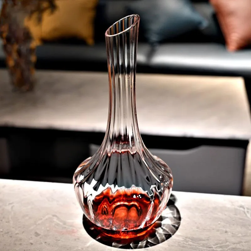 Household waterfall fast red wine decanter European creative straight edge wine dispenser crystal glass high-end pouring