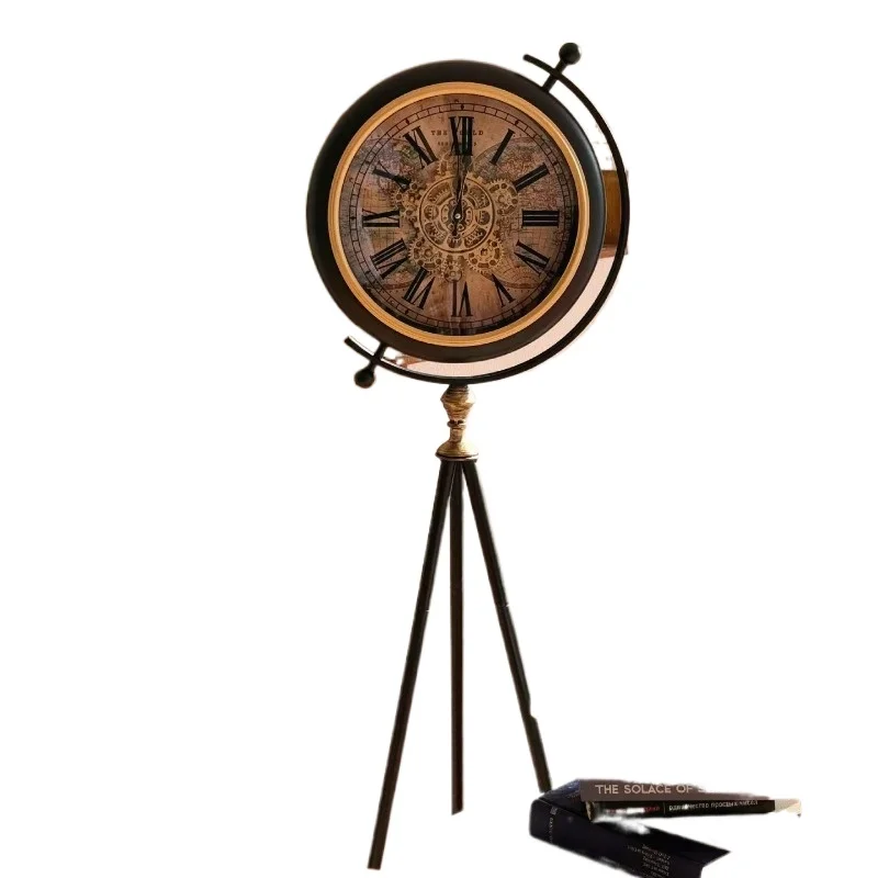 

Vintage villa office three-legged floor clock European creative silent clock home decoration standing pendulum clock decoration