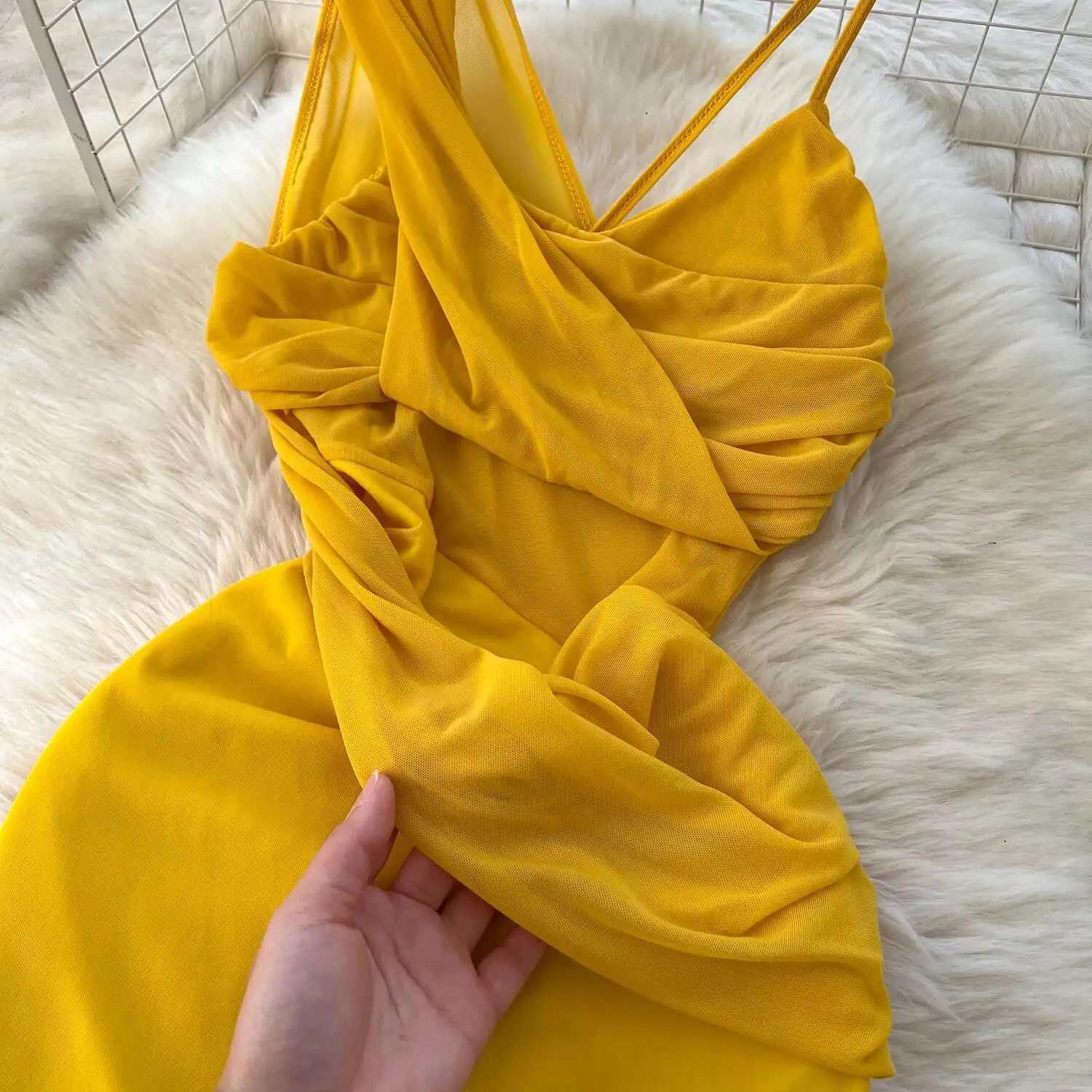 Żółta sukienka plażowa damska seksowna z odkrytymi ramionami szczupła nieregularna sukienki imprezowe damska szczupła długa sukienka Boho lekka rozciągliwa Vestidos