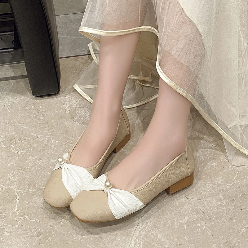 

2025 New Women's Commuting Flats for Summer - Chunky Heel Mary Jane Shoes for Petite Women, Elegant French Style, Perfect with