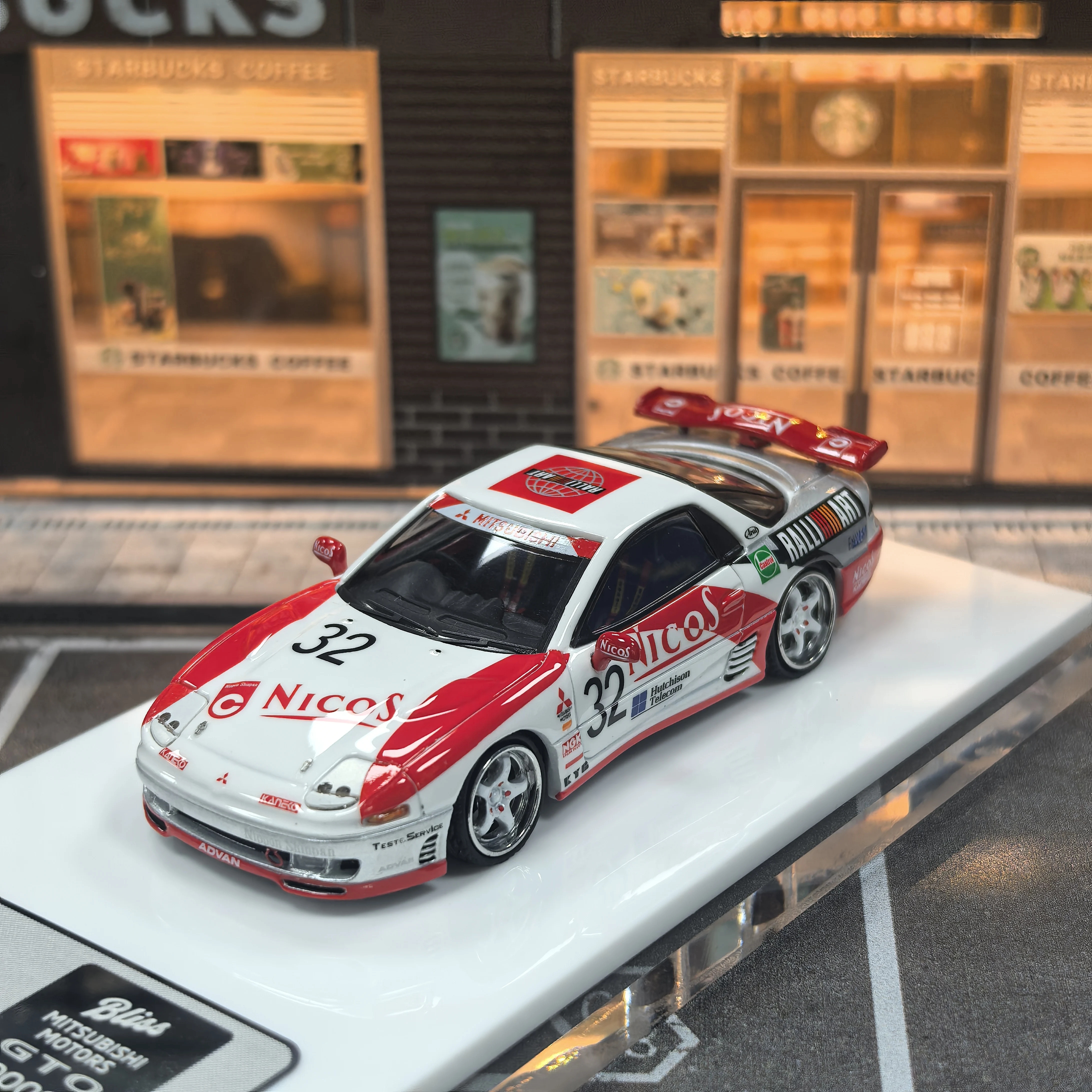 Bliss 1/64 3000GT NicoS Beijing HEC 2026 Modèle de voiture en alliage moulé sous pression
