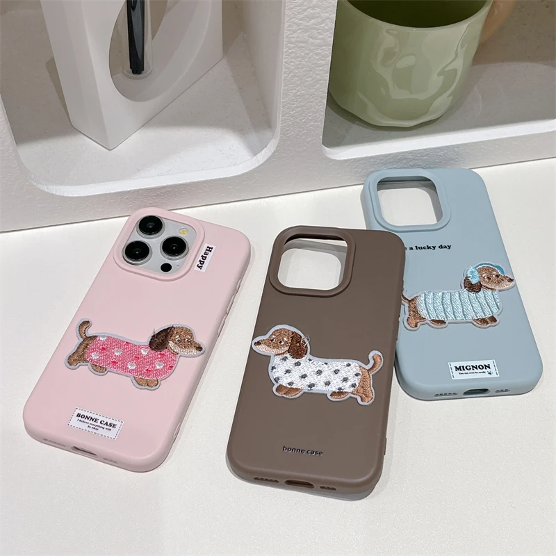 Cartoon Cute Embroidered Sausage Puppy Case For iPhone 16 Pro Max 15 13 14 12 16 Plus Lovely Dog Soft TPU Back Cover