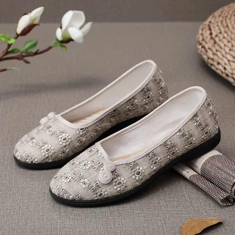 Size 35-40 Chinese Cloth Shoes Women Ethnic Style Women Shoes Floral Canvas Ballet Flats Ladies Casual Slip-on Embroider Shoes