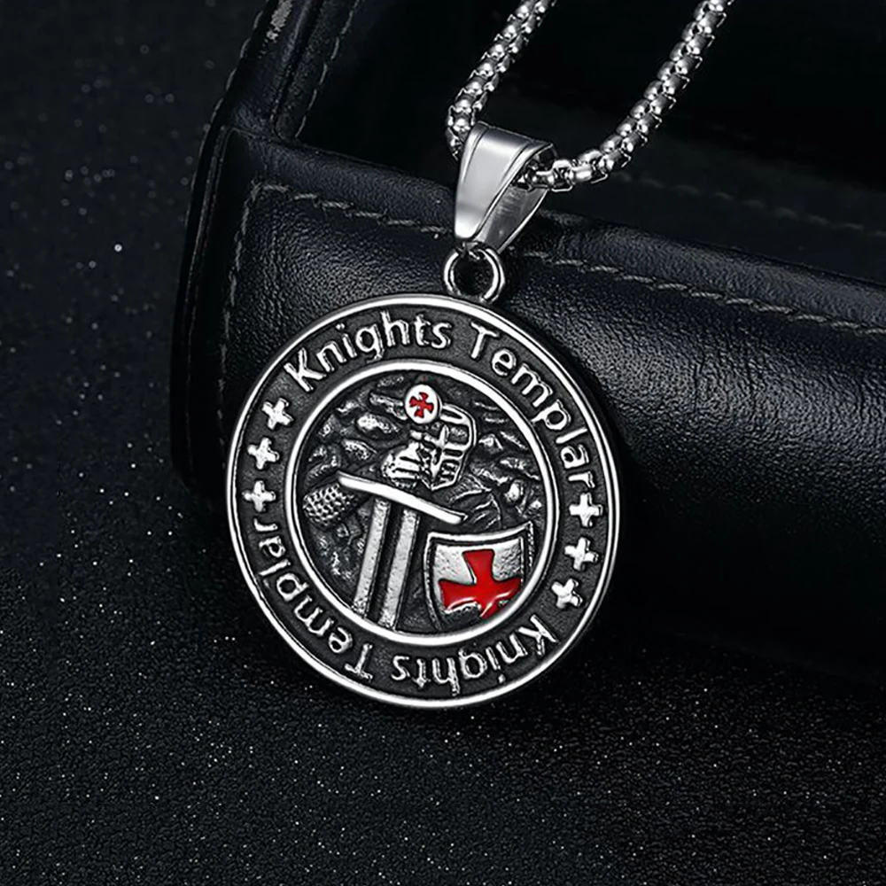 Vintage Stainless Steel Armor Shield Knight Templar Cross Pendant Necklace For Men Punk Fashion Amulet Jewelry Gift Dropshipping