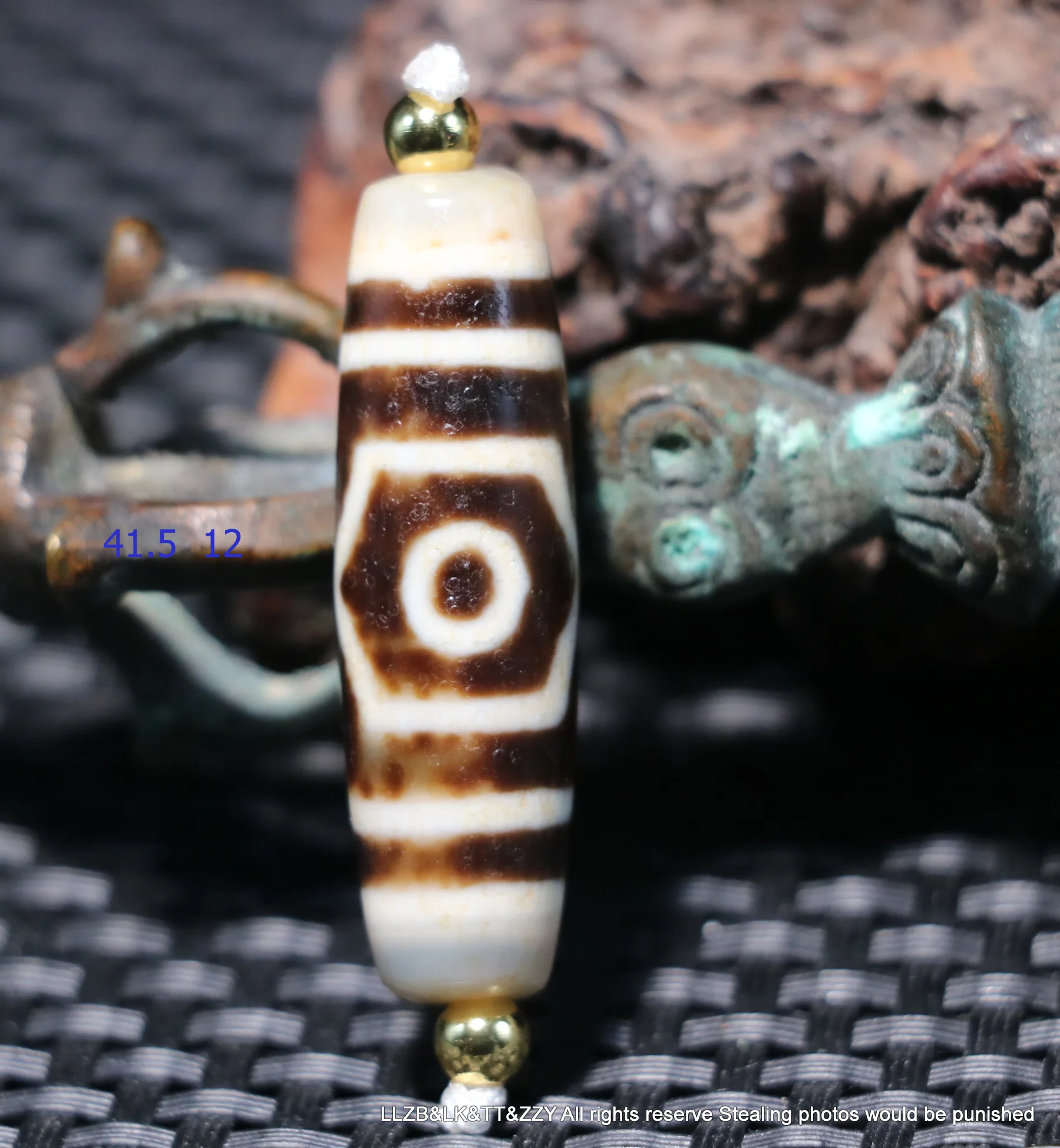 A Big Treasure Magic Power Tibetan old Agate Buddha Cap 3 Eyed Wisdom dZi Bead For Making BraceletTimestown UPD25F7D 40:14MM