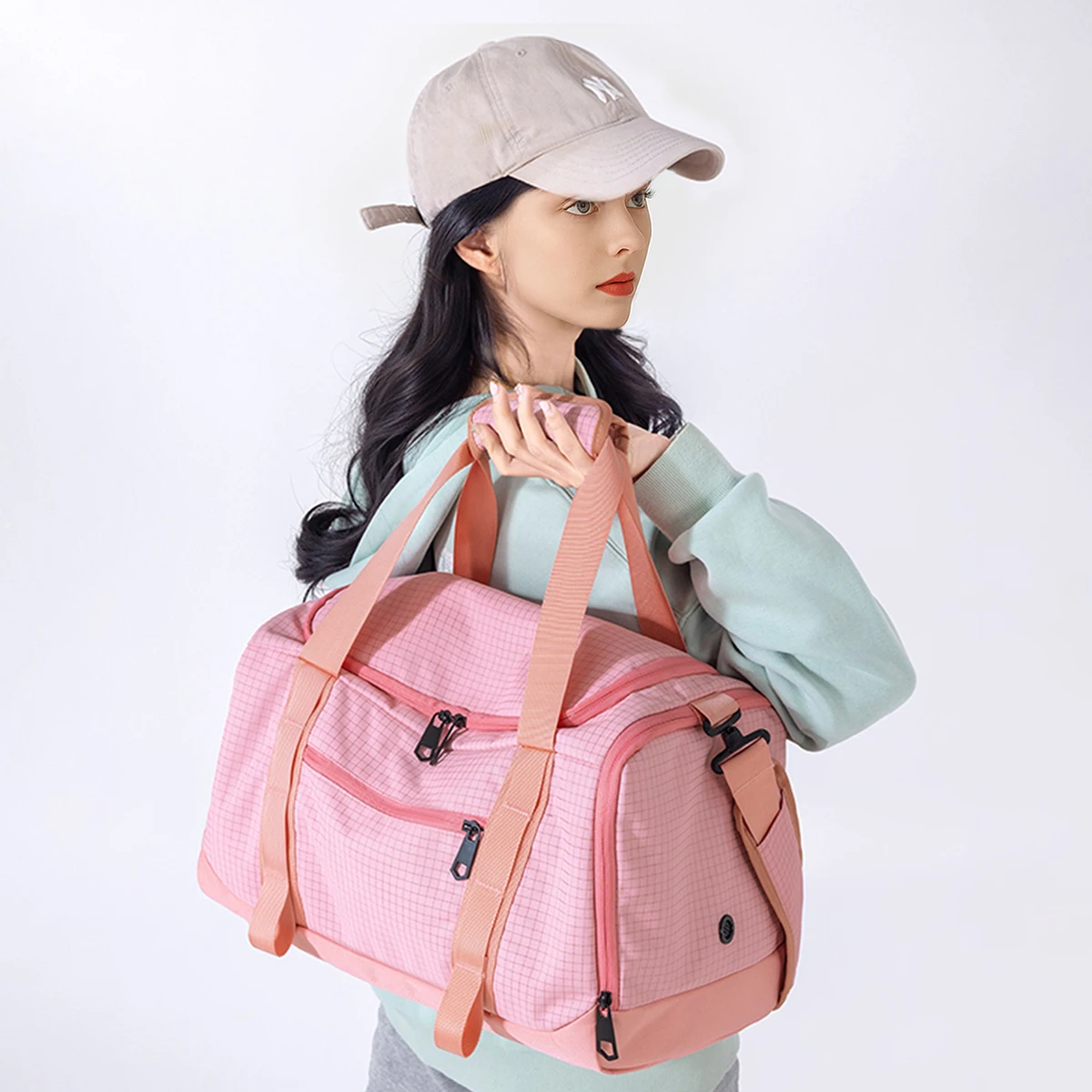 

Plaid Sports Bag Women's Wet and Dry Separation Fitness Bag Men's Outdoor Large-Capacity Messenger Travel Bag with Shoe Warehous