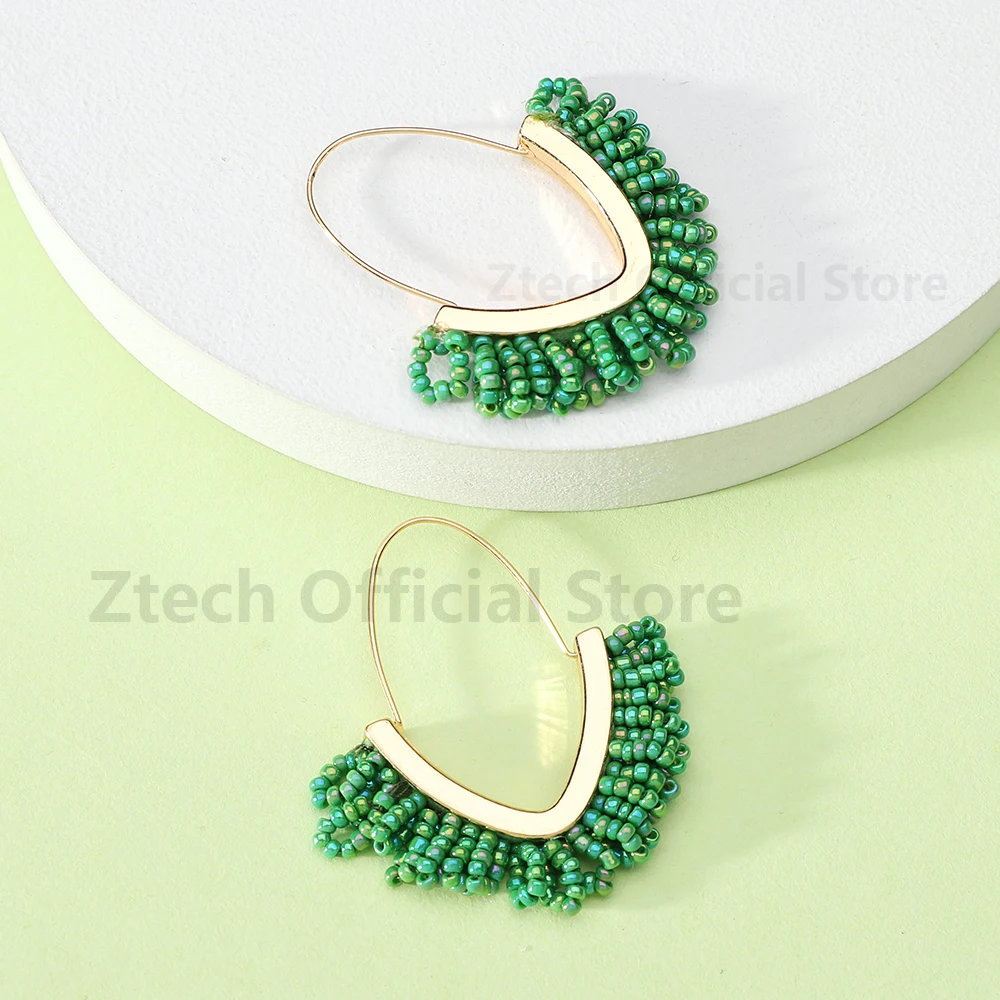 Romantic Sweet Valentines Gifts V Shape Earrings For Women Unique Beaded Design Light Weight Metal Pendant Luxury Charm Jewelry