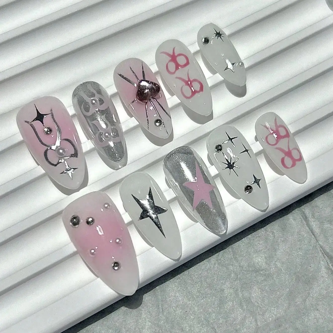 Sweet Pink Bow Blush Ombre Reusable Handmade Press On Nails Stars Diamonds Fake Nails Sexy Cute Princess Style Almond Manicure