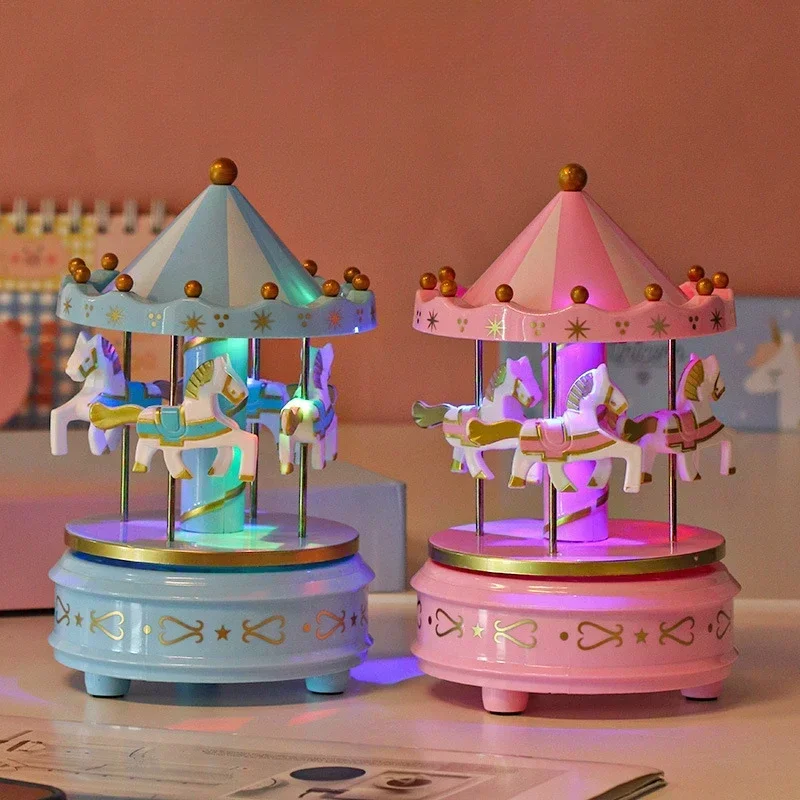 Luxury Carousel Music Box 4 Horses Rotate Rotation Romantic Luxury Carousel Toys Handwork Music Box Gifts electroless 2024