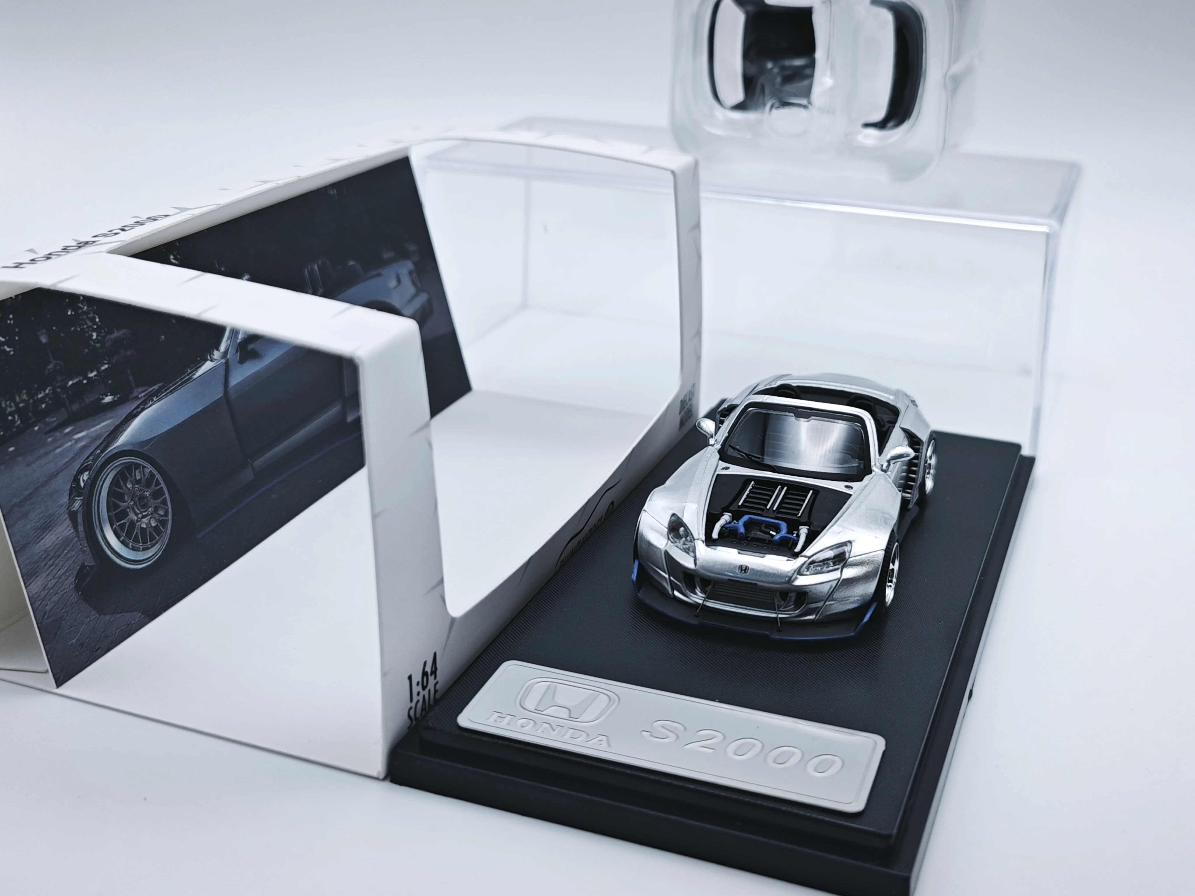 

Rhino Model RM 1:64 alloy model S2000 AP2 convertible wide-body concept modified version