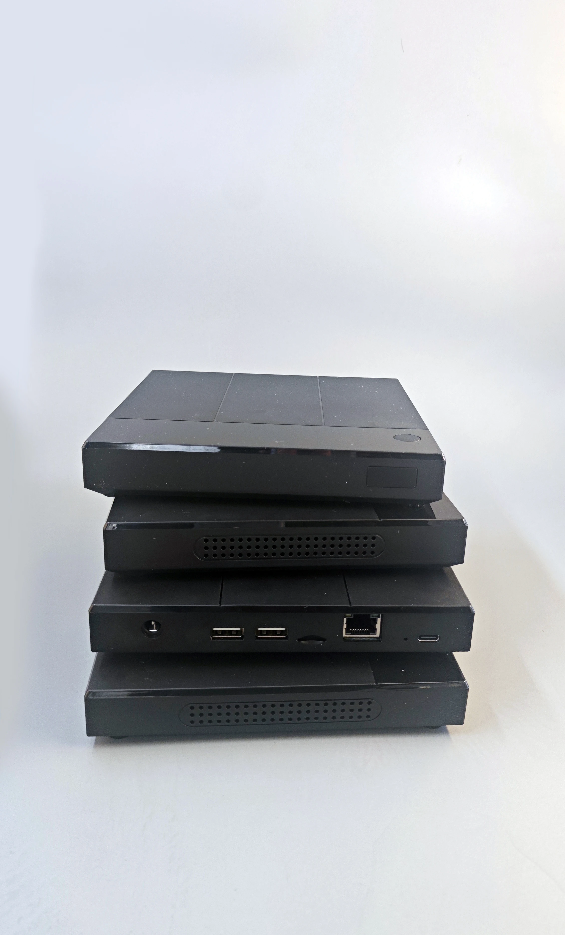 S22 Android TV Box - نظام ألعاب dragon 8 Gen 1 وذاكرة وصول عشوائي 8 جيجابايت وذاكرة قراءة فقط 128 جيجابايت يدعم Genshin Impact & Switch/محاكيات PSP |   وضع الكمبيوتر