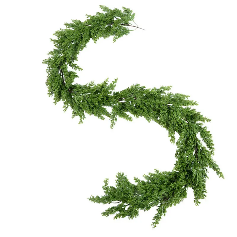 

Праздничное украшение из искусственного ротанга длиной 2 метра для стола и домашней гостиной. Подходит для установки в помещении и на открытом воздухе.