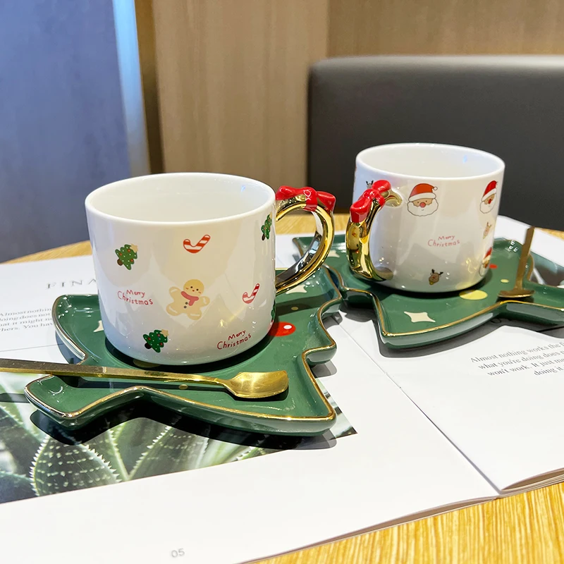 Christmas Ceramic Cup Coffee Mugs with Plate Suit Household Exquisite Afternoon Tea Cups Creativity Breakfast Milk Couple Gift