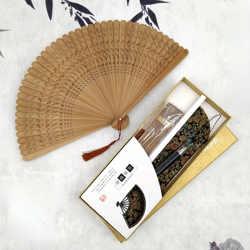 

Folding Fan All Bamboo Fan Abanicos Para Boda Chinese Ancient Style Carved Hollow Ventilatore Portable Ventilateur Gift Summer