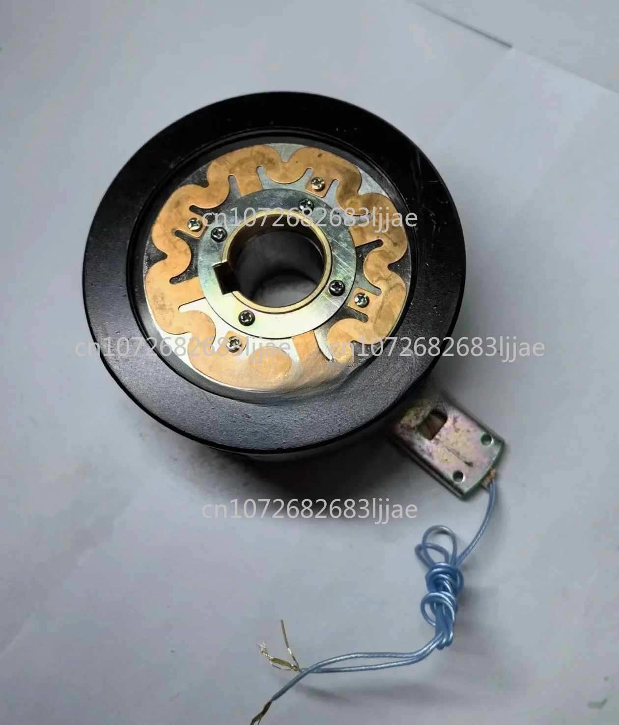 

DLK1 series dry multi plate electromagnetic clutch DLK1-2.5 DLK1-5 DLK1-10 DLK1-16 DLK1-25 DLK1-40 DLK1-80