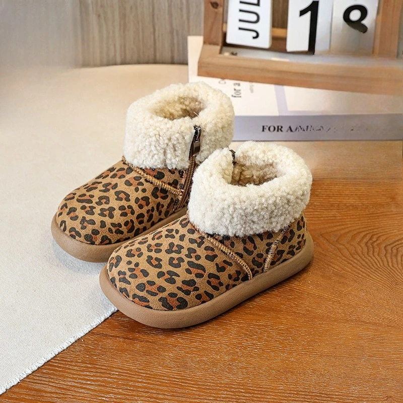 

Детские леопардовые ботинки, зимние меховые волосатые детские модные хлопковые ботильоны для улицы, теплые повседневные плюшевые ботинки на платформе для девочек