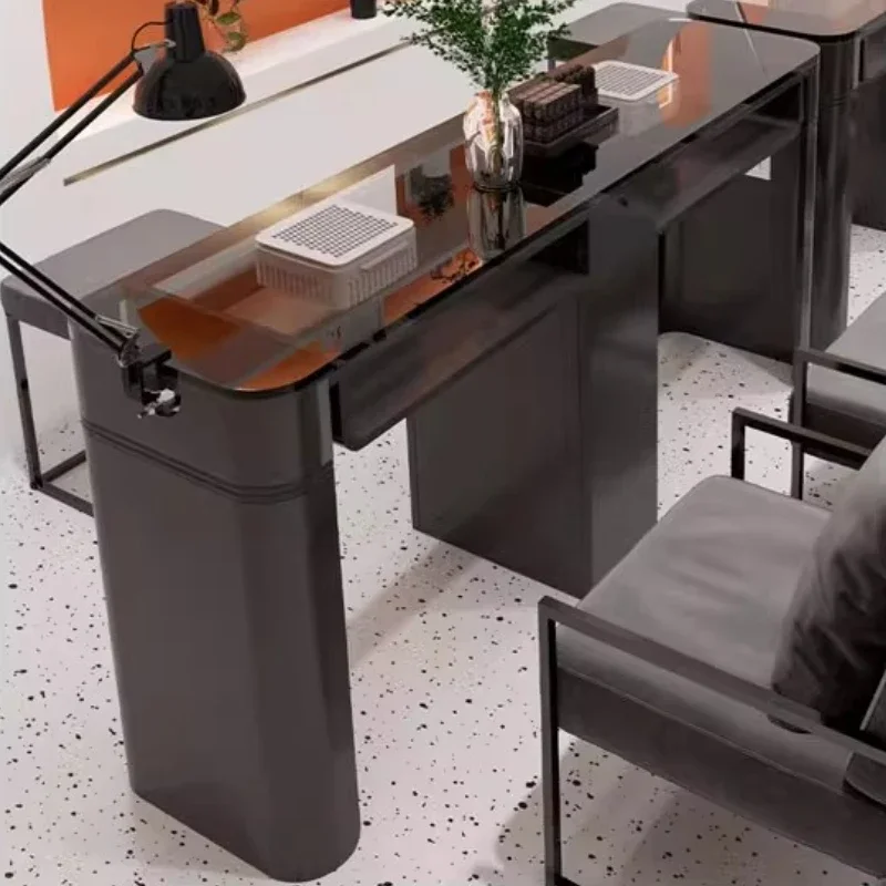 

Creative Professional Nail Desk Collector Aesthetic Cosmetics Nail Desk Cleaner Postmodern Scrivania Per Unghie Trendy Furniture