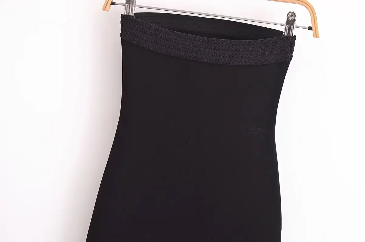 فستان نسائي متوسط الطول بدون حمالات مع قصة خصر - تصميم خارجي لمظهر أنيق وجذاب #6